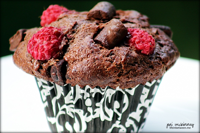 raspberry chocolate chunk chocolate muffins 3